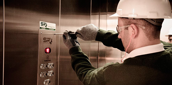 Assistência técnica com plantão de 24 horas